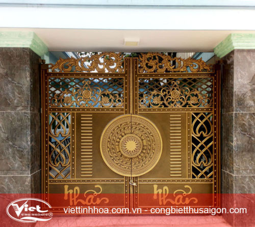 Cổng nhôm đúc chữ Nhẫn